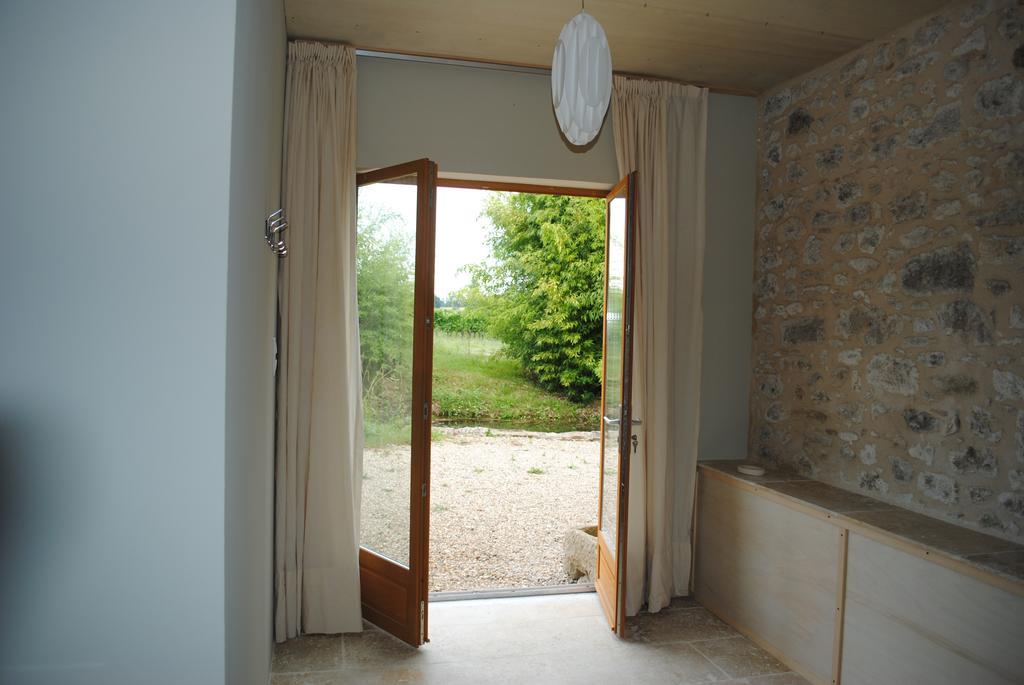 Les Foucauds Hotel Saint-Quentin-de-Caplong ห้อง รูปภาพ