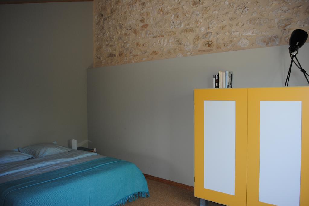 Les Foucauds Hotel Saint-Quentin-de-Caplong ห้อง รูปภาพ