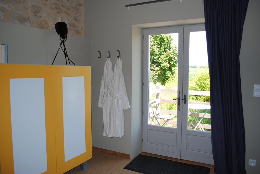 Les Foucauds Hotel Saint-Quentin-de-Caplong ห้อง รูปภาพ
