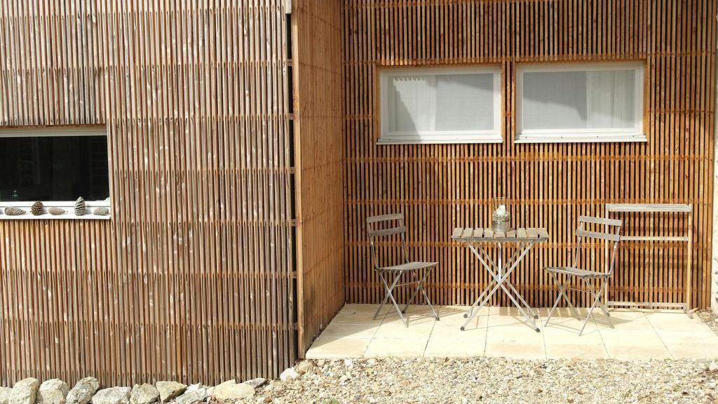 Les Foucauds Hotel Saint-Quentin-de-Caplong ภายนอก รูปภาพ