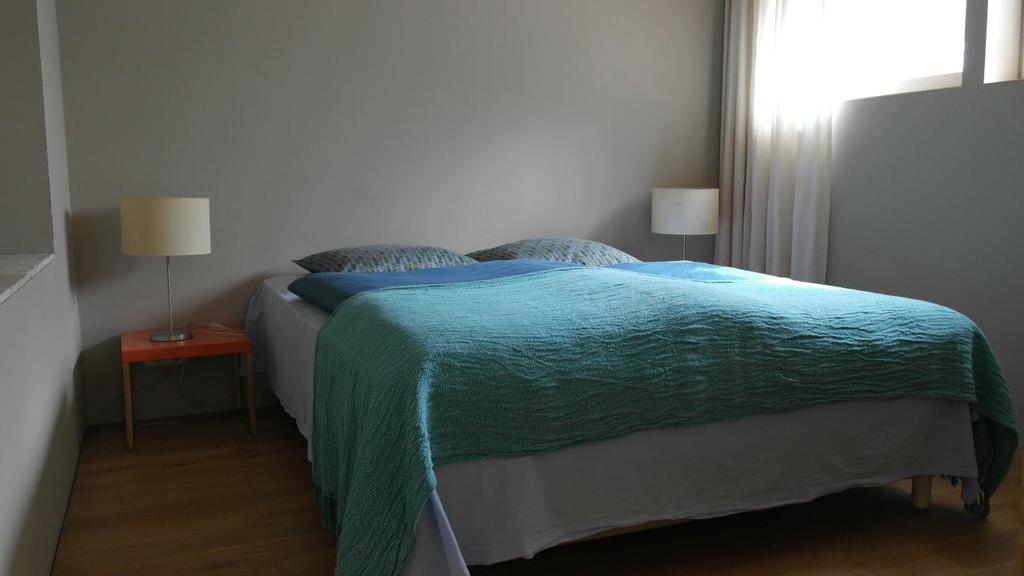 Les Foucauds Hotel Saint-Quentin-de-Caplong ภายนอก รูปภาพ