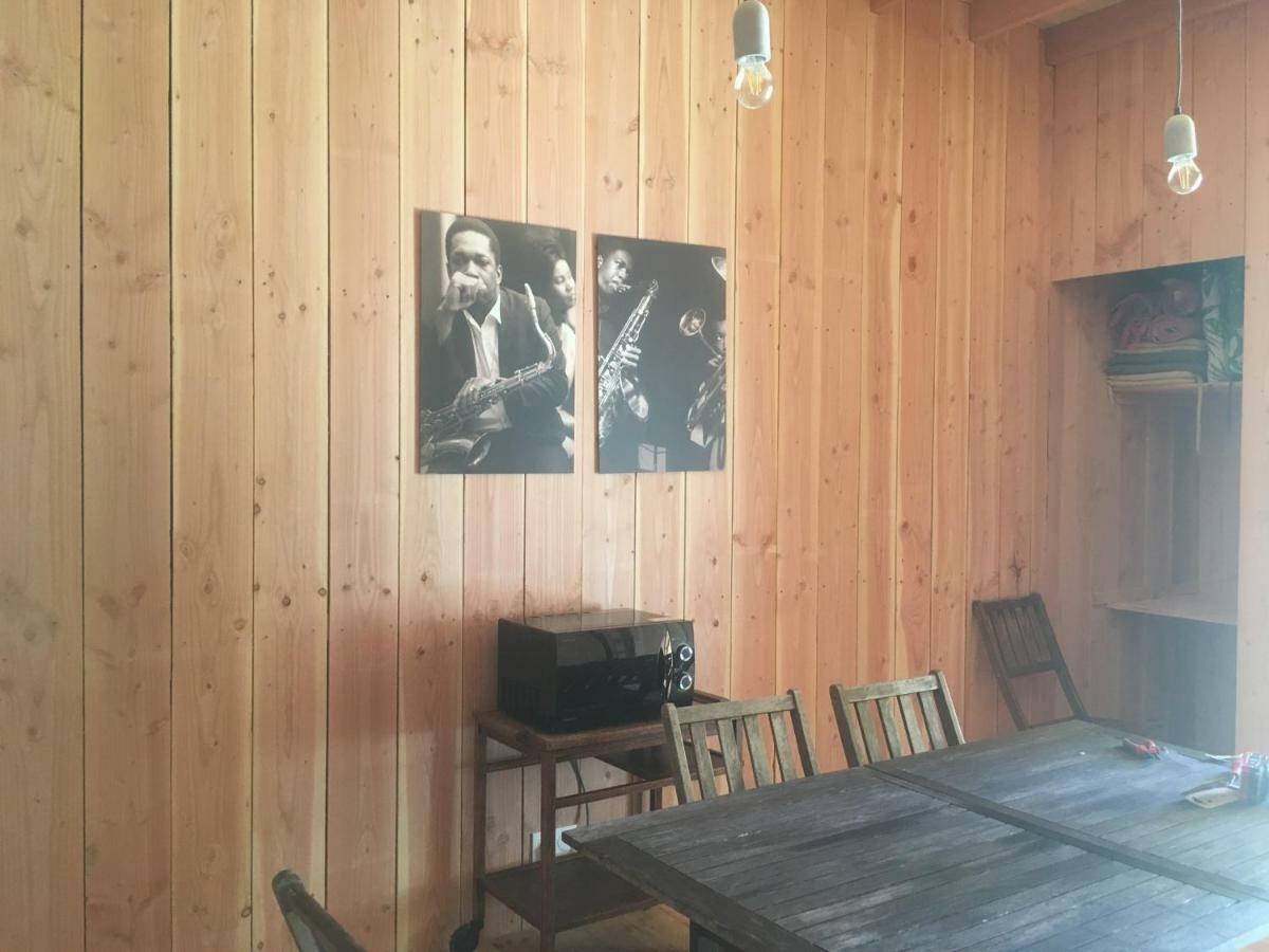 Les Foucauds Hotel Saint-Quentin-de-Caplong ภายนอก รูปภาพ
