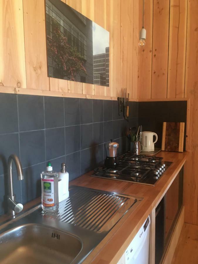Les Foucauds Hotel Saint-Quentin-de-Caplong ภายนอก รูปภาพ